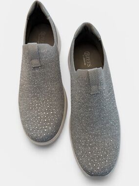 Bzees Slip-On Athletic Shoes in Light Gray with Sparkle